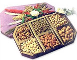 1/2 Kg Dry Fruits and 12 Roses Bouquet