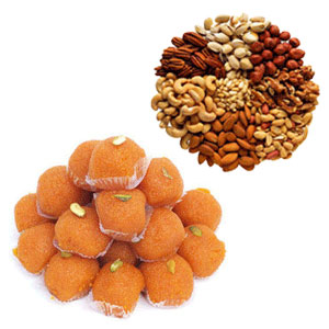 1/2 Kg Dryfruits+1 Kg Boondi Laddoo