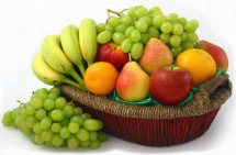 Gift Basket of Fresh Fruits